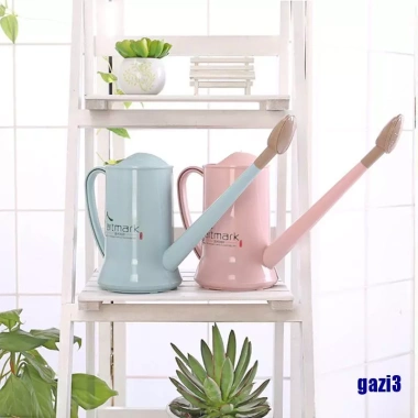 Tưới nước 2L chất lượng cao - Giá ưu đãi 113.190 VND, tiết kiệm tới 21%