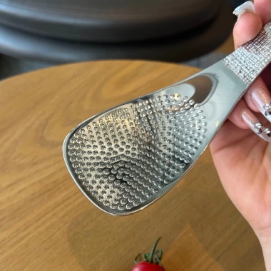 Vá múc cơm Chockmen inox 18/10 đúc nguyên khối - Giá chỉ 99.000, tiết kiệm ngay