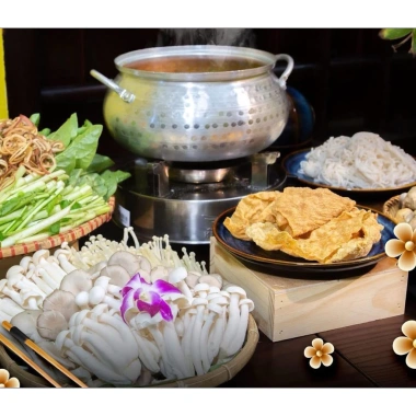 Váng đậu lá sạch Hà Giang chay 300g - Giá giảm chỉ 45k, lẩu chay tuyệt hảo 5 Váng đậu lá sạch Hà Giang chay 300g - Giá giảm chỉ 45k, lẩu chay tuyệt hảo 5