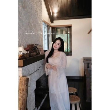 Váy ngủ dài - áo choàng lụa ren hoa hồng, đệm ngọc Tiểu Thư QC Cao Cấp - Hube Sleepwear 595k 2 Váy ngủ dài - áo choàng lụa ren hoa hồng, đệm ngọc Tiểu Thư QC Cao Cấp - Hube Sleepwear 595k 2