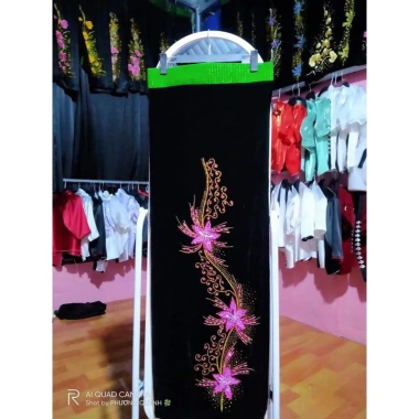 Váy nhung hoa đính đá loại 2 - Dân tộc Thái, chỉ 350.000 (giá gốc 430.500)