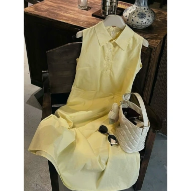 Váy thô mềm dáng suông, sát nách, li túi, phom rộng - Giá chỉ 199k (giá gốc 250.740₫)