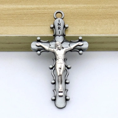 Vòng cổ móc khóa Virgin Mary, mặt dây chuyền Chúa Giêsu thép, bùa hộ mệnh ô tô