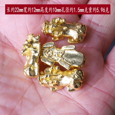 Vòng tay hợp kim Pixiu Spacer hạt thủng giữa - phong thủy may mắn, giảm giá 23.5k