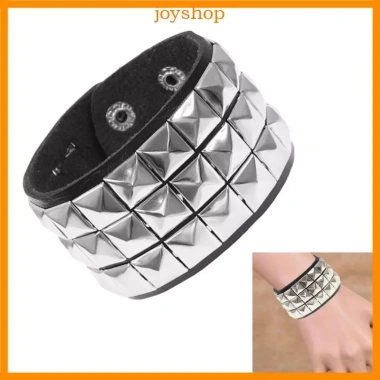 Vòng tay punk da JOY đinh tán vuông – Giá ưu đãi 30.018₫, phong cách cá tính
