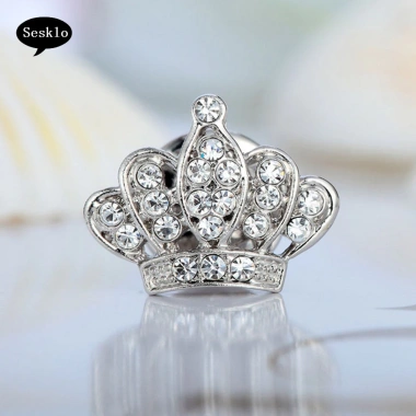 Vương miện kim cương giả thời trang cho áo sơ mi nữ và áo khoác cổ - Giá 49.500 VND