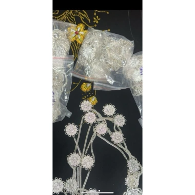 Xà tích 2 dây hoa mẫu mới - Dân tộc Thái chỉ 250.000đ, giảm mạnh Xà tích 2 dây hoa mẫu mới - Dân tộc Thái chỉ 250.000đ, giảm mạnh