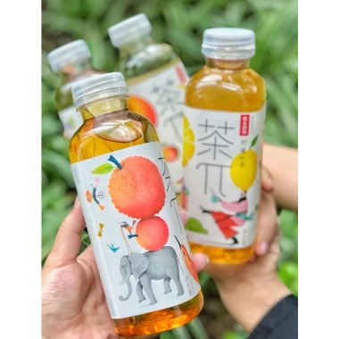 1 Thùng 15 Chai 500ml Trà Trái Cây NONGFU SPRING Giá ưu đãi 365.000đ tiết kiệm hơn so với 459.900đ 2 1 Thùng 15 Chai 500ml Trà Trái Cây NONGFU SPRING Giá ưu đãi 365.000đ tiết kiệm hơn so với 459.900đ 2