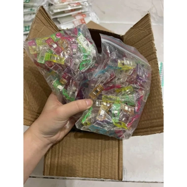 10 Cái Kẹp Màn Mini Cố Định Màn Hình & Kính Lưng Táo Chất - Giá 25.000đ