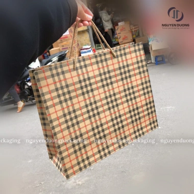 10 Túi Giấy Kraft Dày Dặn Dạng Ngang Đựng Quà Tặng & Quần Áo - Giá Ưu Đãi 60.000 VND 2