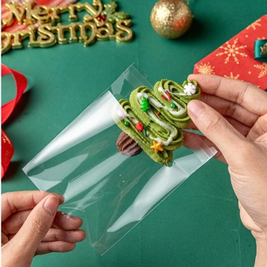 100 Túi OPP Trong Suốt 10x10+3cm Dán Miệng Đựng Bánh Kẹo - Giá 25.000 VND 3