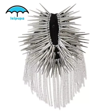 2 Epaulet Punk Đinh Tán Thổ Cẩm - Vai Đánh Dấu Phong Cách, Giá 184.800₫ 5