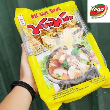 2 Gói Mì Sợi Tươi Yon Yon 480g - Công Nghệ Nhật Bản, Sợi Mì Trứng Dai Ngon, 89.000₫
