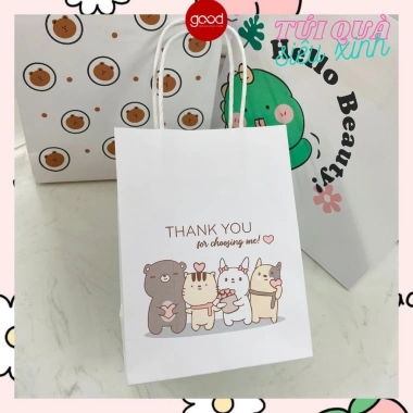 2 Túi giấy đựng quà tặng giá rẻ, mẫu hoạt hình dễ thương, không kèm nơ lụa, chỉ 16.000 VND