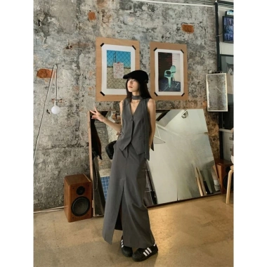 2.025 Tính Khí Retro Bộ Đồ Không Tay Nữ Màu Xám - Áo Vest và Chia Váy Cao Cấp Hai Mảnh Cho Mùa Hè