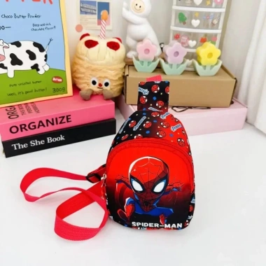 2.026 Túi Đeo Vai Trẻ Em Spider-Man Iron Man Captain America - Túi Du Lịch Thay Đổi Ngang Giá Ưu Đãi 44,251₫ 8