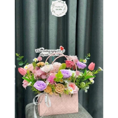 30 Banner Chúc Mừng Sinh Nhật, 14/2, 8/3, 20/10 - Giấy Kaft Dày Dặn, Cứng Cáp, Sang Trọng, Kẹp Thiệp - 45.000đ