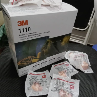 3M 1.110 3 đôi nút nhét tai tiếng ồn, bảo vệ thính giác, làm việc & ngủ, 18.000₫ 2