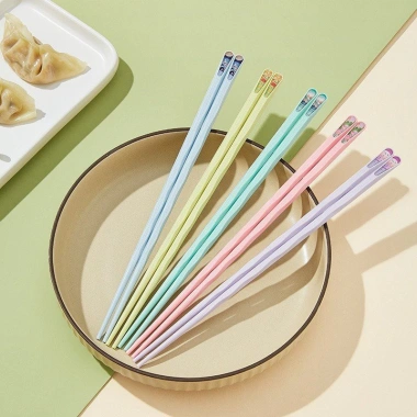5 Đôi Đũa Nhật Bản Kháng Khuẩn Chống Ẩm Mốc Nhiều Màu Chống Trượt 19.000 VND 4