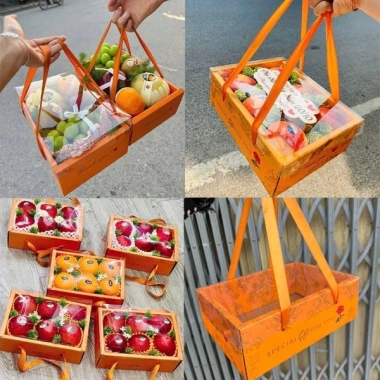 5 Hộp Nắp Mica Quai Xách Đựng Giỏ Hoa Quả, Đựng Trái Cây 2-3kg - Giá 125k