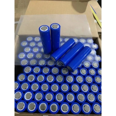 5 viên Pin sạc 18.650 3.7V 2.000-2.500mAh đầu bằng/lồi - Dùng cho quạt, đèn pin, sạc dự phòng, chỉ 29.000₫ 9