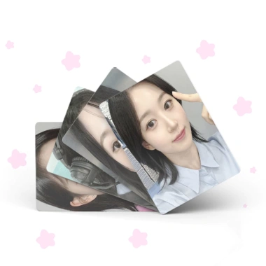 50 NMIXX HAEWON Laser Holographic LOMO Card KPOP Album Giá chỉ 57.200 VND