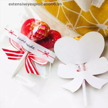 50 Thẻ Trang Trí Nơ Trái Tim Đỏ Lollipop - Đồ Dùng Tiệc Lễ Tình Nhân, Sinh Nhật, Quà Tặng 50.544 VND 50 Thẻ Trang Trí Nơ Trái Tim Đỏ Lollipop - Đồ Dùng Tiệc Lễ Tình Nhân, Sinh Nhật, Quà Tặng 50.544 VND