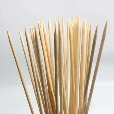 50 Xiên Que Đầu Nhọn 20cm Dùng Cắm Hoa Giấy, Hoa Sáp, Xiên Thịt Nướng - 20.000₫ 4 50 Xiên Que Đầu Nhọn 20cm Dùng Cắm Hoa Giấy, Hoa Sáp, Xiên Thịt Nướng - 20.000₫ 4