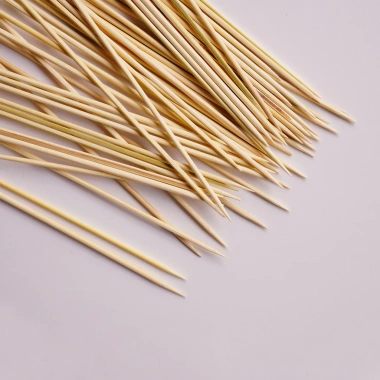 50 Xiên Que Đầu Nhọn 20cm Dùng Cắm Hoa Giấy, Hoa Sáp, Xiên Thịt Nướng - 20.000₫ 5 50 Xiên Que Đầu Nhọn 20cm Dùng Cắm Hoa Giấy, Hoa Sáp, Xiên Thịt Nướng - 20.000₫ 5