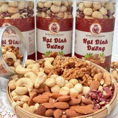 500g Hạt dinh dưỡng mix 6 loại ngũ cốc: óc chó đỏ, óc chó vàng, hạnh nhân, hạt điều, bí xanh, nho khô - Giá 139.000 VND