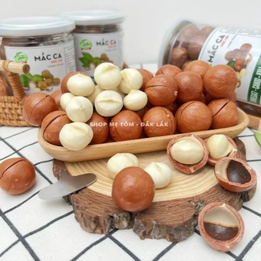 500g Hạt Mắc Ca ĐăkLăk 2.3‑2.8cm Sấy Ăn Liền – Giá 140.000, Xuất Hóa Đơn Công Ty