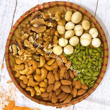 500g Hạt mix 5 loại: hạnh nhân, macca, óc chó, hạt điều, bí - Giảm còn 160k 2