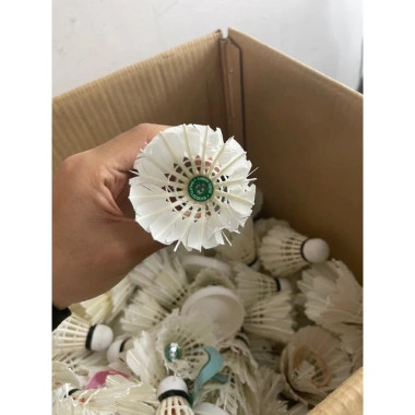 6 quả cầu lông 70-80% - Hải Yến, Ba Sao, Thành Công, Sao Mai, Đánh Sec, Dảo, Tập luyện - Giá 42.000 VND 4