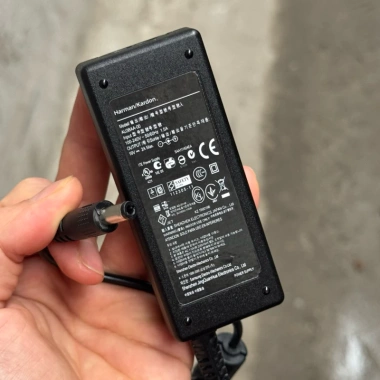 Adapter sạc 19V 2A cho loa BT Harman Kardon Onyx Studio chính hãng giảm 250k 7 Adapter sạc 19V 2A cho loa BT Harman Kardon Onyx Studio chính hãng giảm 250k 7