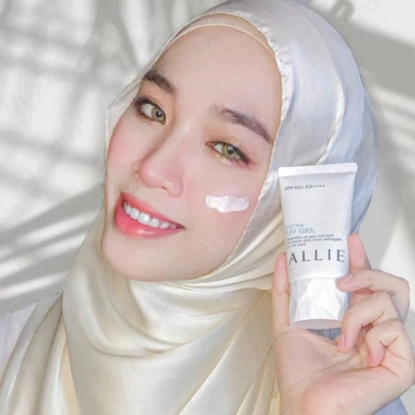 Allie Kem chống nắng mặt kiểm soát dầu, dưỡng ẩm, SPF30 - Giá ưu đãi 149.600 VND 6