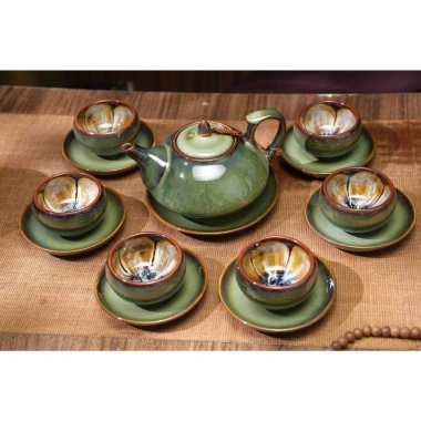 Ấm chén men hoả biến Bát Tràng men xanh lục - hoa nở trong lòng, giá 492.132₫