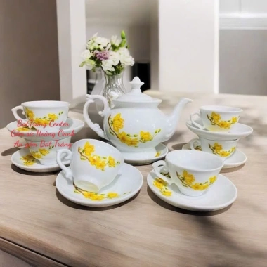 Ấm chén pha trà Bát Tràng men trắng vẽ hoa mai vàng - Phú Quý sang trọng, quà tặng trà