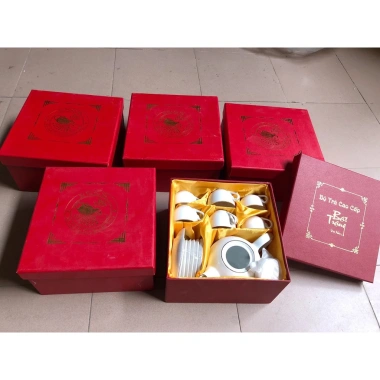 Ấm chén trắng viền vàng, bát tráng cao cấp – Quà tặng sang trọng, giá 220.000₫ 3