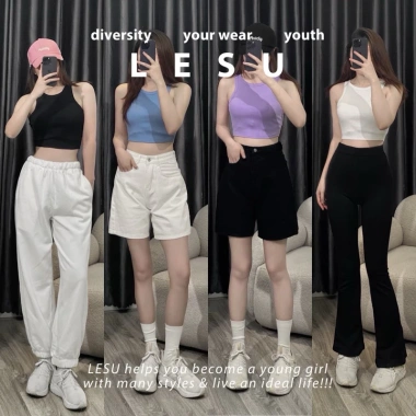 Ảnh Tự Chụp Croptop 3 Lỗ Thun Trơn – Kiểu Dáng Nữ Thời Trang, Giá Ưu Đãi 109.000₫