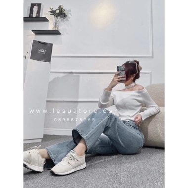 Ảnh tự chụp Quần jeans Culottes cotton rách xẻ 2 gối dài 105cm - Giá chỉ 375.000đ 5 Ảnh tự chụp Quần jeans Culottes cotton rách xẻ 2 gối dài 105cm - Giá chỉ 375.000đ 5