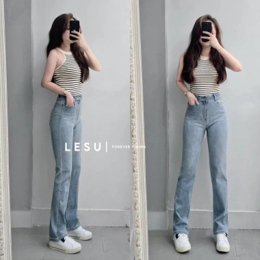 Ảnh tư chụp Quần Jeans Ống đứng trơn basic ZR - Giá chỉ 375.000₫, giảm từ 457.500₫ 10 Ảnh tư chụp Quần Jeans Ống đứng trơn basic ZR - Giá chỉ 375.000₫, giảm từ 457.500₫ 10