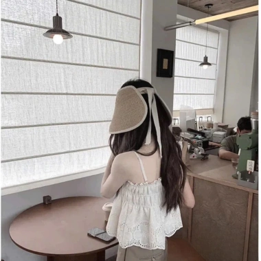 Áo 2 Dây Vải Ren Phối Hoa Dây Nơ Ngực Xinh Bo Chun Ngực Đẹp Thời Trang Mặc Nhà và Đi Biển 155k