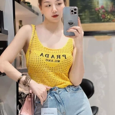 Áo 3 lỗ Pradaaaa Quảng Châu xinh – Giá 109.000đ, phong cách trẻ trung thời trang