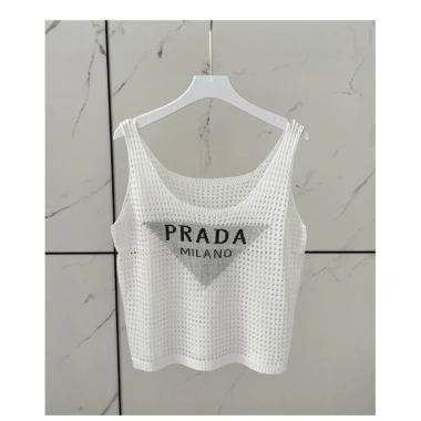 Áo 3 lỗ Pradaaaa Quảng Châu xinh – Giá 109.000đ, phong cách trẻ trung thời trang