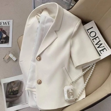 Áo Blazer cộc tay 2 màu thời trang - Siêu đẹp, chỉ 190.000đ (giảm từ 247.000đ) 7