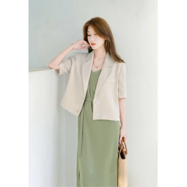 Áo Blazer Croptop Nữ Dáng Ngắn Mùa Hè 2 Khuy Chất Tuyết Mưa Cao Cấp Hàn Quốc Giá 169k