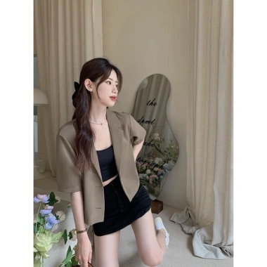 Áo Blazer Croptop Nữ Dáng Ngắn Mùa Hè 2 Khuy Chất Tuyết Mưa Cao Cấp Hàn Quốc Giá 169k