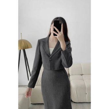 Áo Blazer Croptop Nữ Dáng Ngắn Tanki, Chất Liệu Dày Dặn Giá 315k - Giảm Sốc 6 Áo Blazer Croptop Nữ Dáng Ngắn Tanki, Chất Liệu Dày Dặn Giá 315k - Giảm Sốc 6