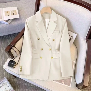 Áo blazer cúc đồng hai lớp đệm vai BL08 – Sang trọng công sở, giảm còn 219k