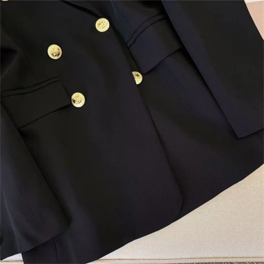 Áo blazer dài tay nữ Hàn Quốc, vest đệm vai, lót lụa, 6 cúc vàng - 199.000₫ 4